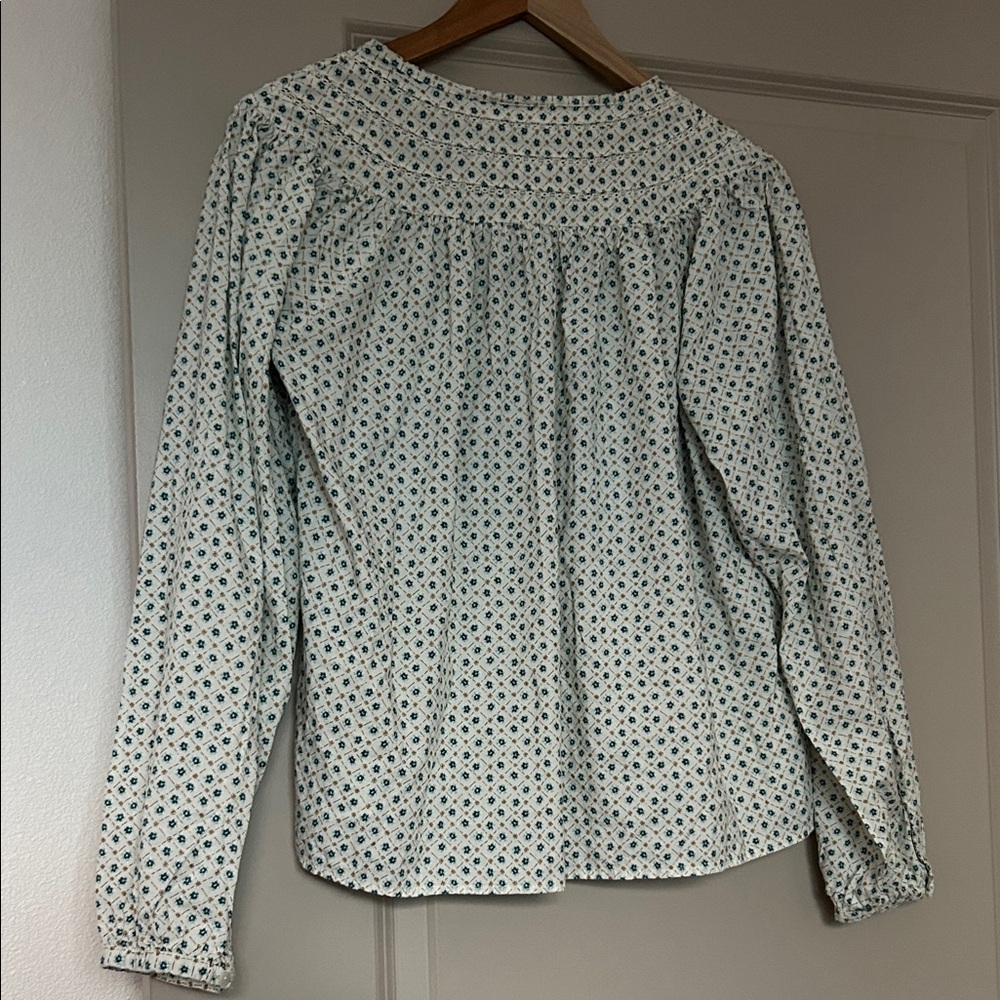 Universal Thread White and Blue Patterned Blouse - Picture 9 of 13